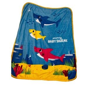 Baby Shark Pinkfong Kids Plush Throw Blanket 40x50 Blue Yellow Sharks